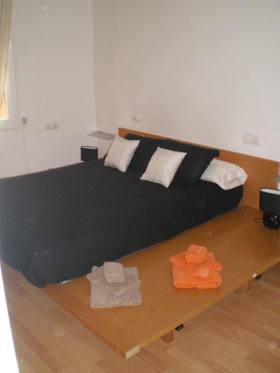 Apartament Elcano Apartament Sabadell Zewnętrze zdjęcie